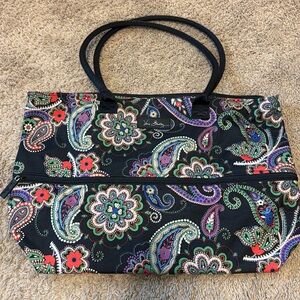 Expandable travel tote